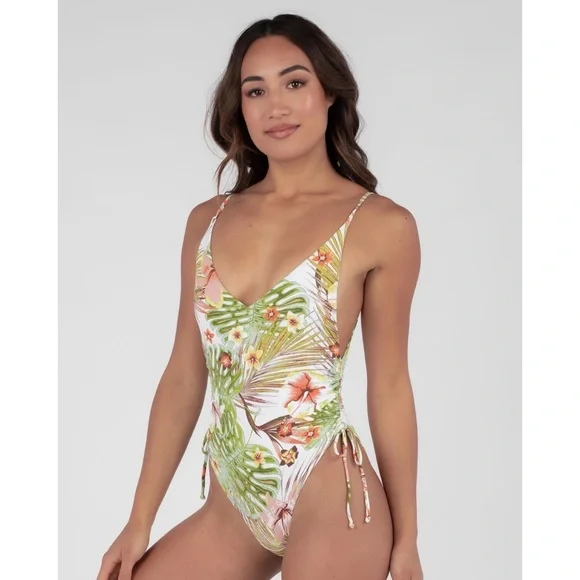 Printed Beach Classics One Piece - Picture 4 of 10